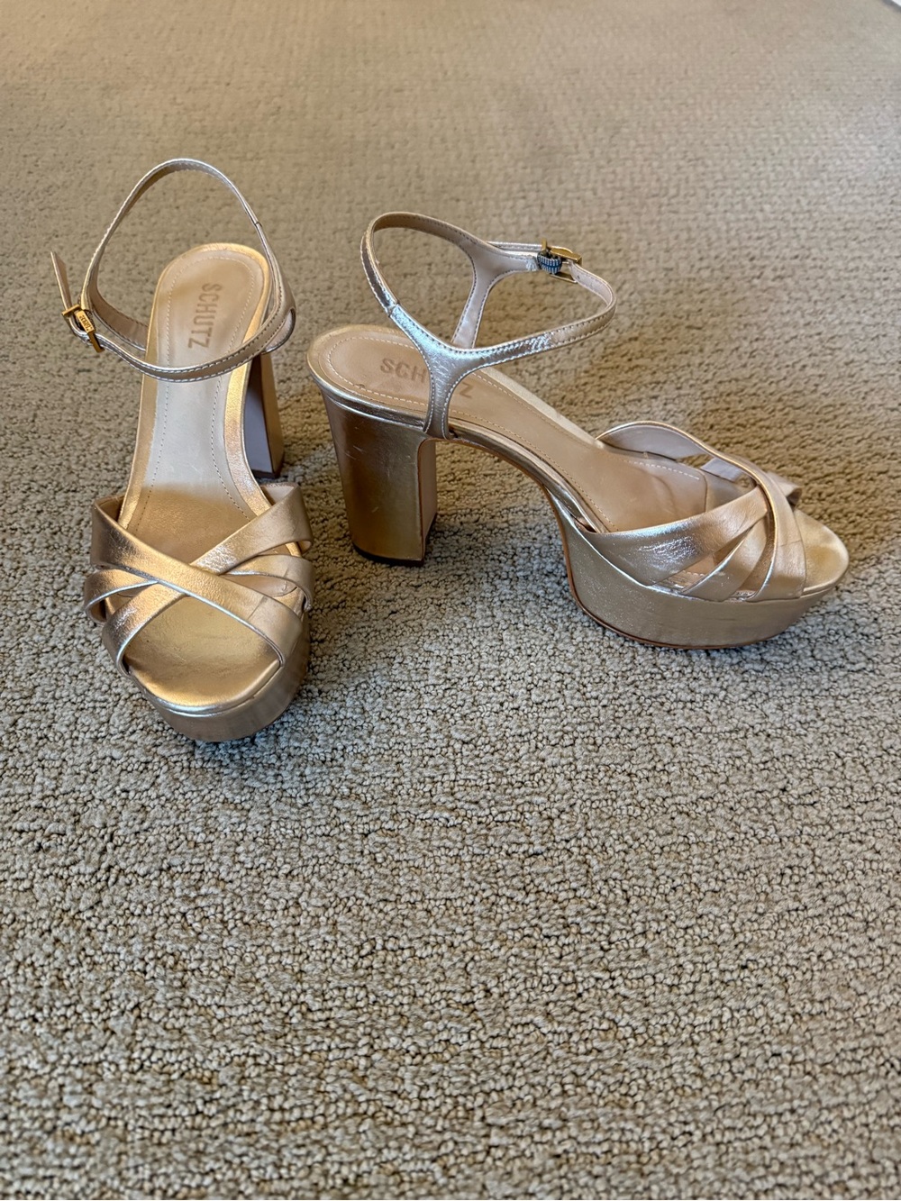 SCHUTZ Gold Platform Sandals with Ankle Strap